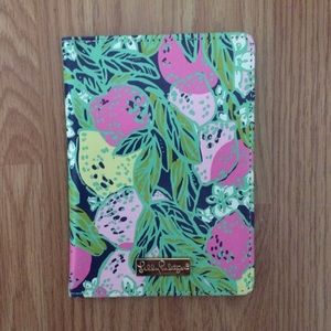 Lilly Pulitzer passport holder