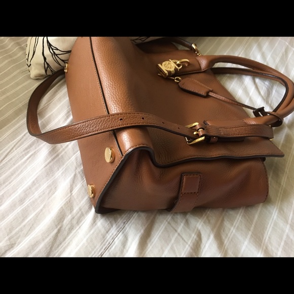 michael kors lock &key brown satchel - Picture 2 of 4