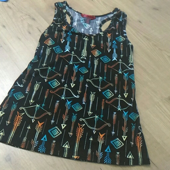 Black Tank Top with Arrows