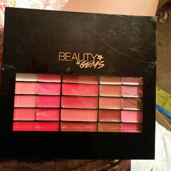 make up pallet 4 slides of eyeshadow 1 lipstick - Picture 1 of 2