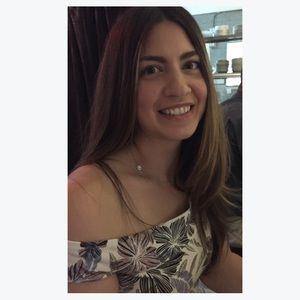 Meet your Posher, Andrea