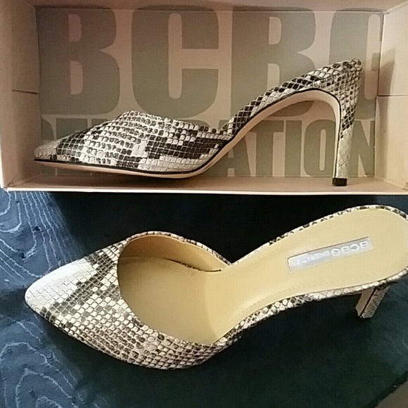 BCBG Shoes - BCBG SHOES