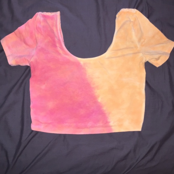 Tye dye crop top! - Picture 1 of 2