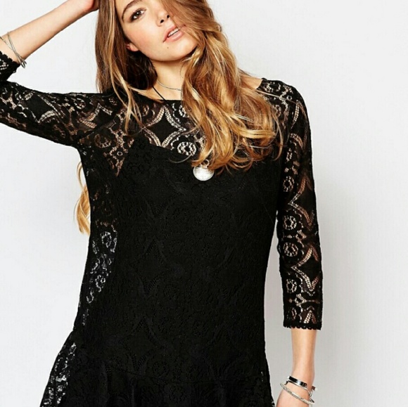 ?? WALKING IN THE SUN LACE DRESS ??