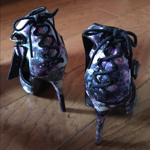 Steve Madden Heels - Picture 4 of 4