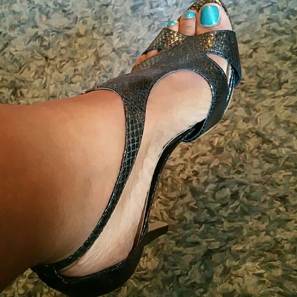 Nine West Shoes - NINE WEST metallic snake skin heels Nine West Shoes - NINE WEST metallic snake skin heels