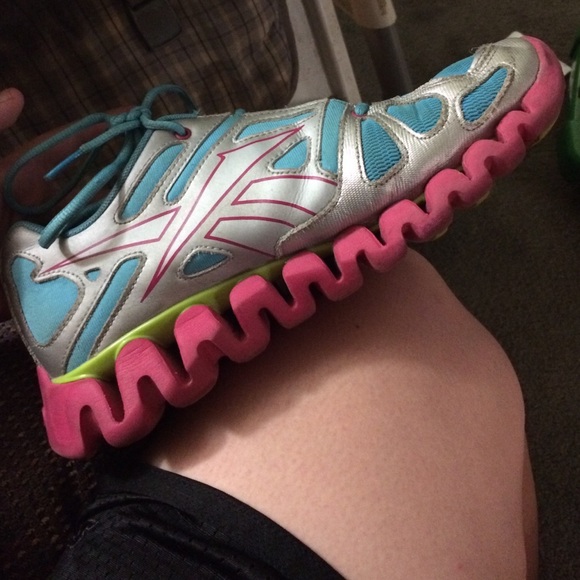 Reebok zig tech - Picture 3 of 4