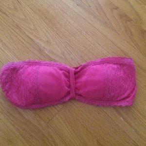 Cute strapless pink bandeau💗