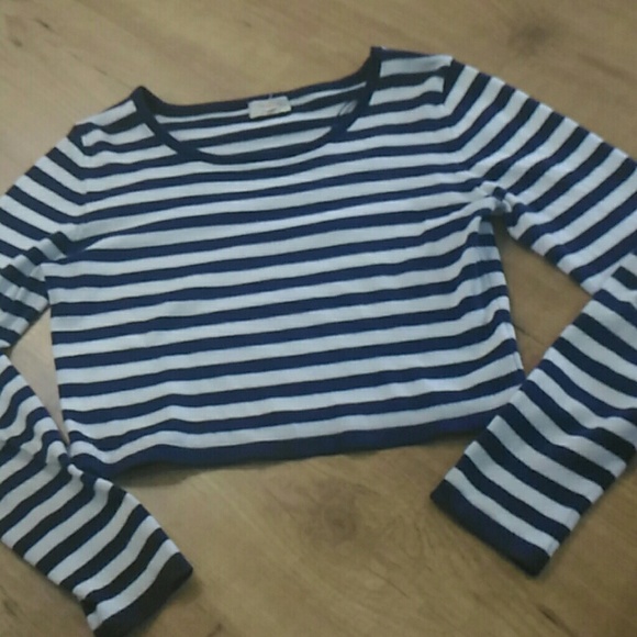 Navy and White Stripped Long Sleeve Crop Top