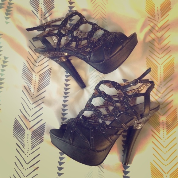 Size 7 heels