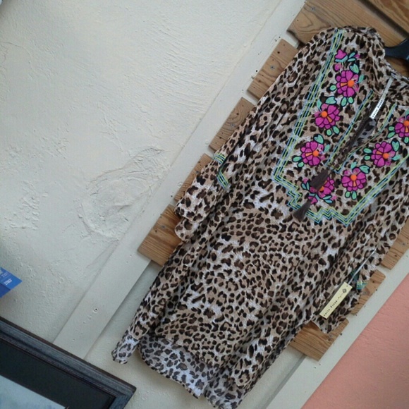 100% Rayon,  Tunic Leopard  Print