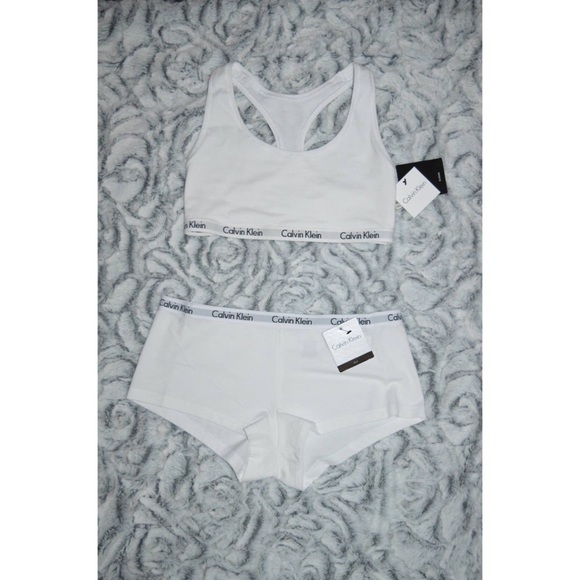 Calvin Klein Bralette and Boyshort Set NWT - Picture 1 of 1
