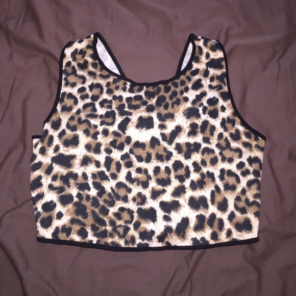 Leopard crop top - Picture 1 of 2