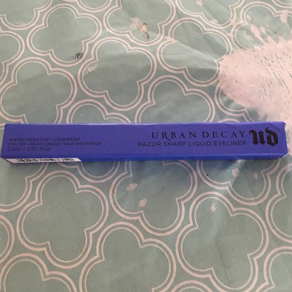 Urban Decay Razor Sharp Liquid Eyeliner