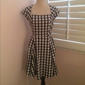 Modcloth: Beautiful Black and White Dress