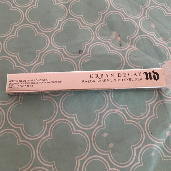 Urban Decay Razor Sharp Liquid Eyeliner