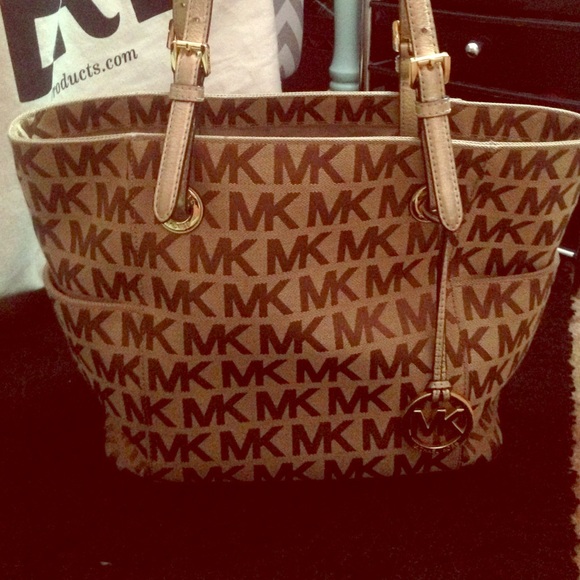 Michael Kors bag