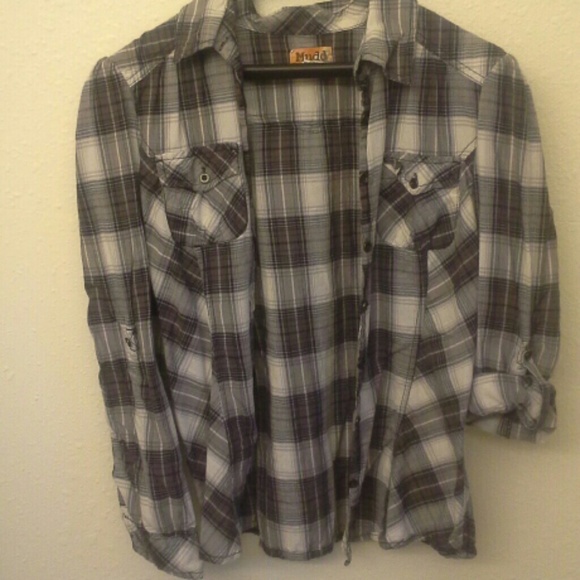 Black and White Plaid Long Sleeve