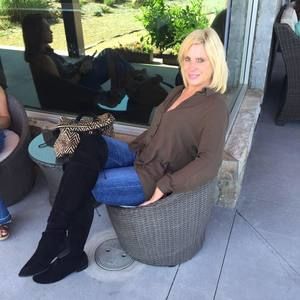 Meet your Posher, Beth