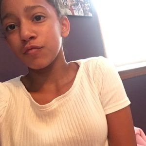 Meet your Posher, Julianna