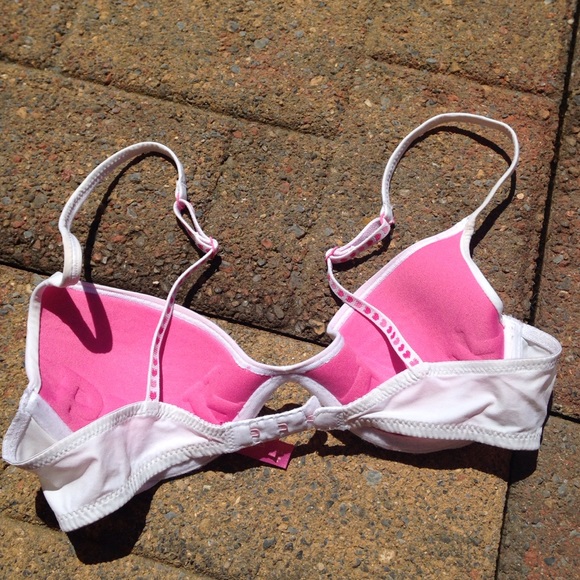 Pink Victoria Secret Bra - Picture 4 of 4