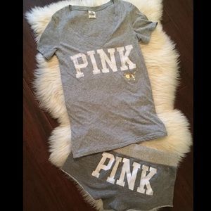 VS shirt and shorts ✅trade only✅
