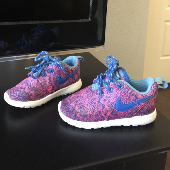Nike Roshe Toddler 6C