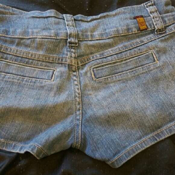 Sold - Picture 4 of 4