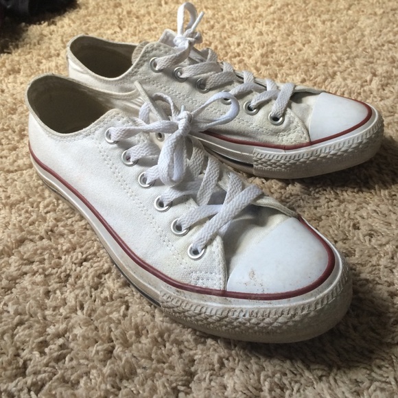pre-worn white converse