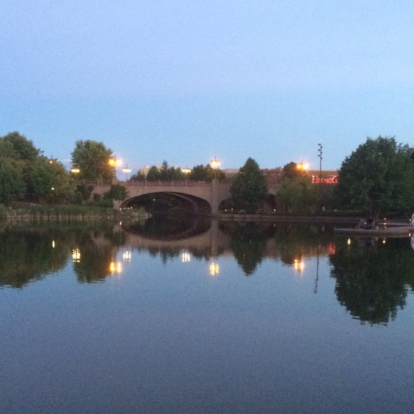 Meet your Posher, Hannah - Picture 1 of 1