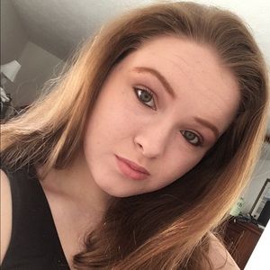 Meet your Posher, Kara