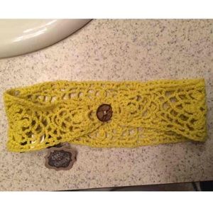 Brand new! Coco + Carmen headband