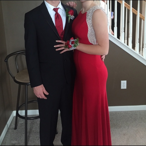 Beautiful Red Nordstrom PROM dress