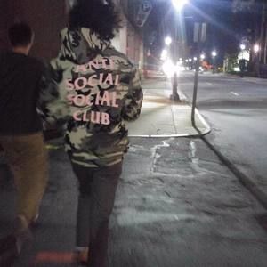 Meet your Posher, Devon