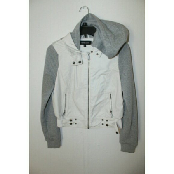 Jacket - Picture 2 of 4