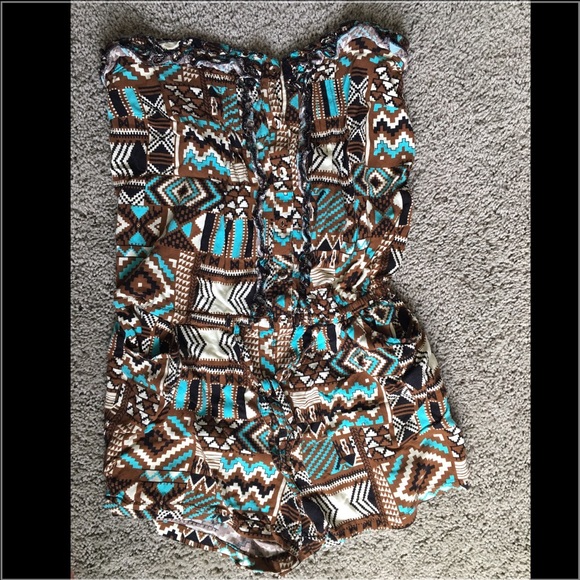 Strapless Romper - Picture 1 of 3