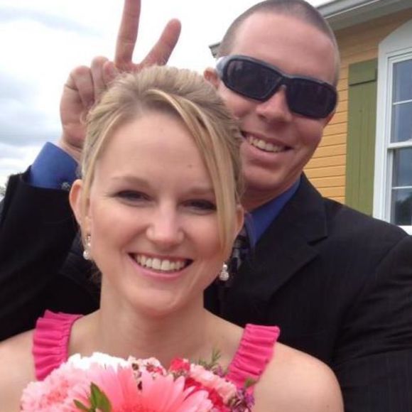 Meet your Posher, Leeann