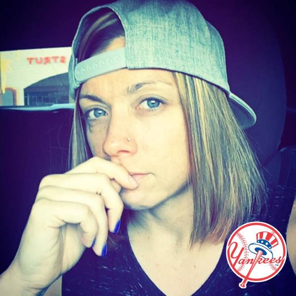 Meet your Posher, Rebecca