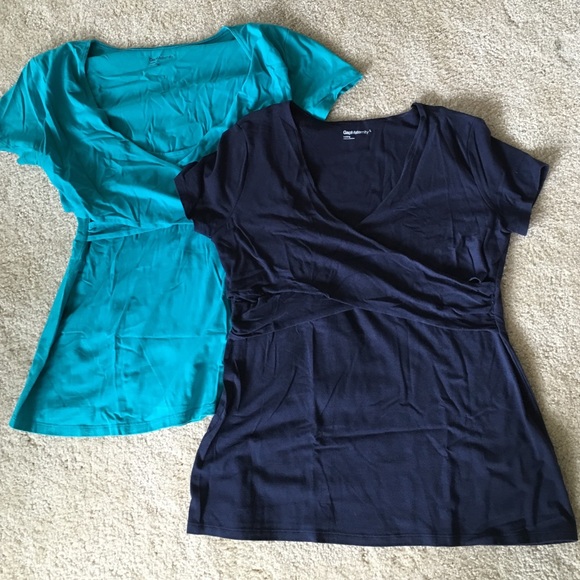 💞BUNDLE💞 2 gap maternity/nursing tops