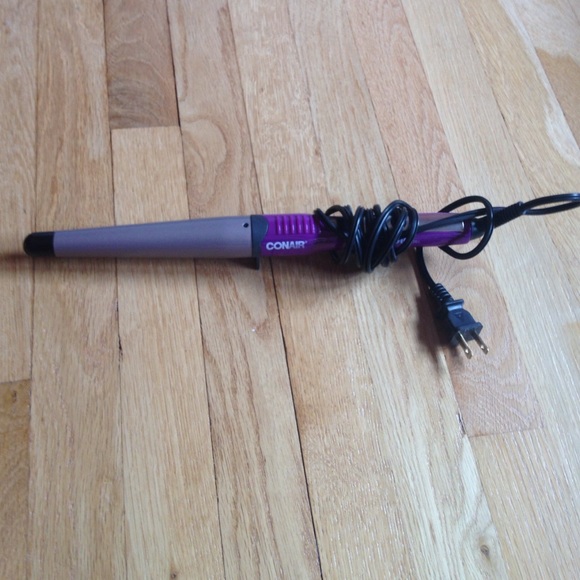 CURLING WAND *barely used*