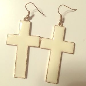 "Criss cross" earrings