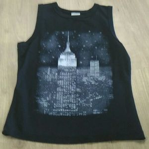 NY shirt w/ Empire State Building and Twin Towers