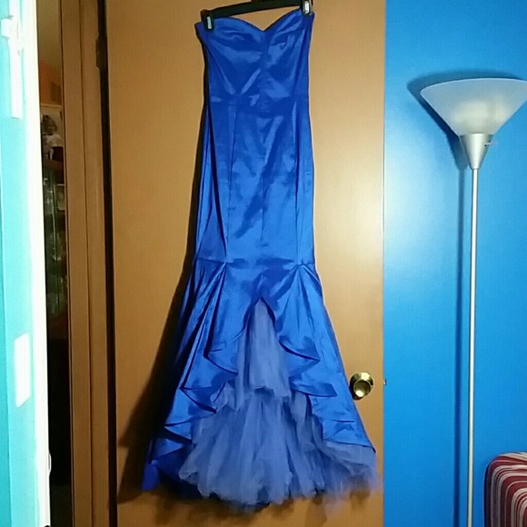Jessica McClintock Strapless Mermaid Gown