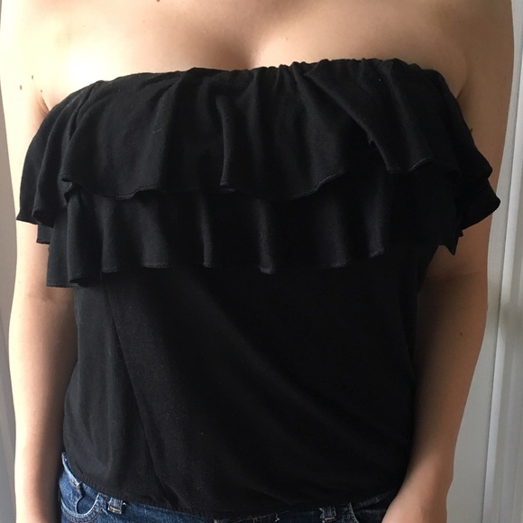 American eagle ruffle strapless top