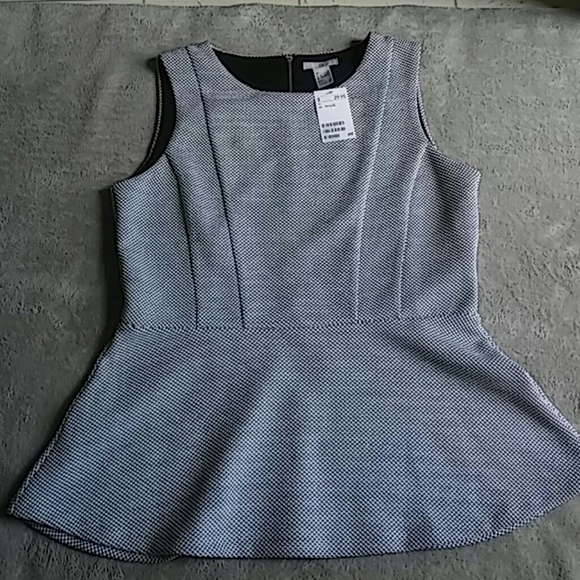 NWT H&M black and white peplum stretch top - Picture 1 of 3
