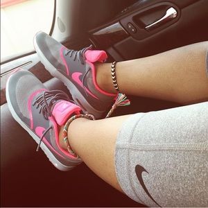 Women Nike Air Max Thea