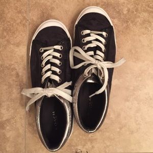 Coach shoes size 7