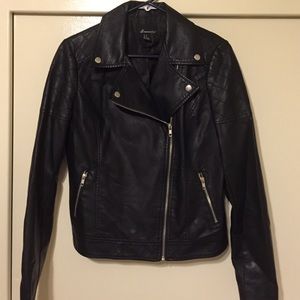 Faux leather motorcycle jacket size M