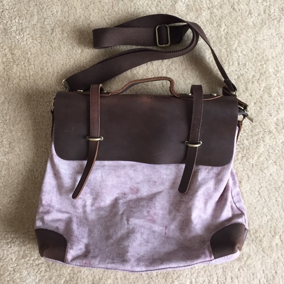 Jesslyn Blake Messenger Bag
