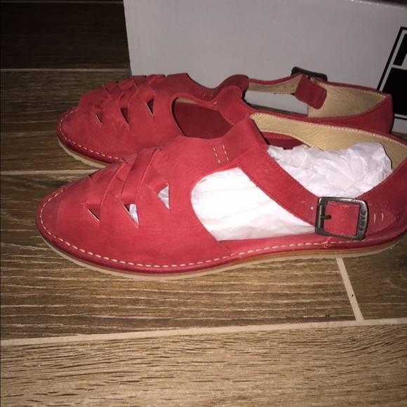 Frye holly fisherman red sandals. Size 9.